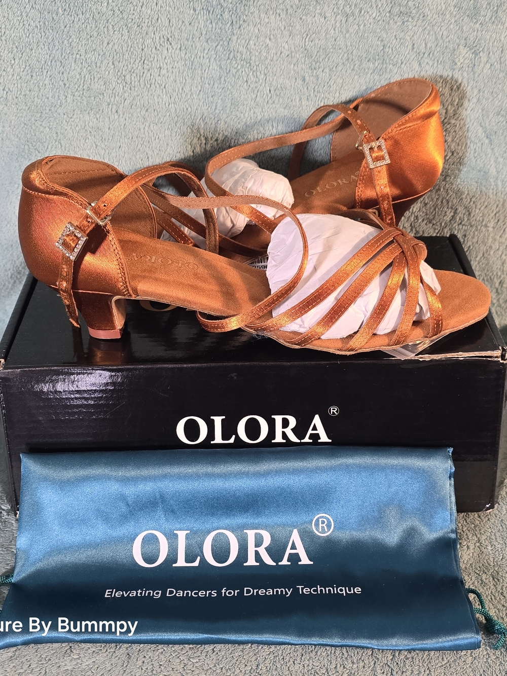 NIB Olora Latin dance shoes designed for ballroom styles like salsa, tango, ect